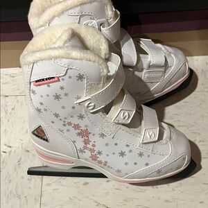 Jackson Softec Ice Figure Beginner Skates White And pink child youth 1